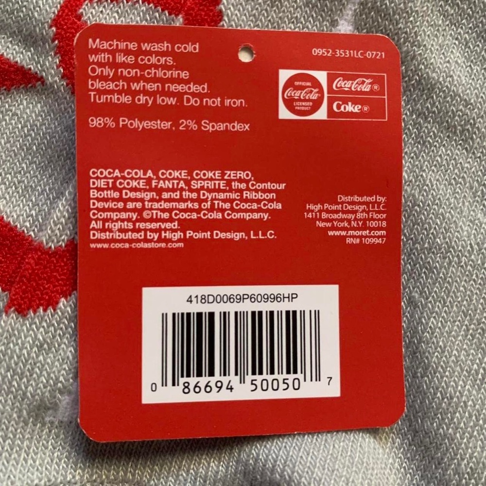 Women’s Size 4-10 “Coca-Cola” No Show/Ankle Socks *New Without Tag* - Picture 3 of 3